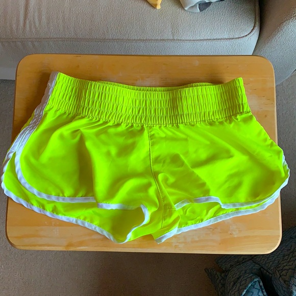 Summer shorts - Picture 1 of 2